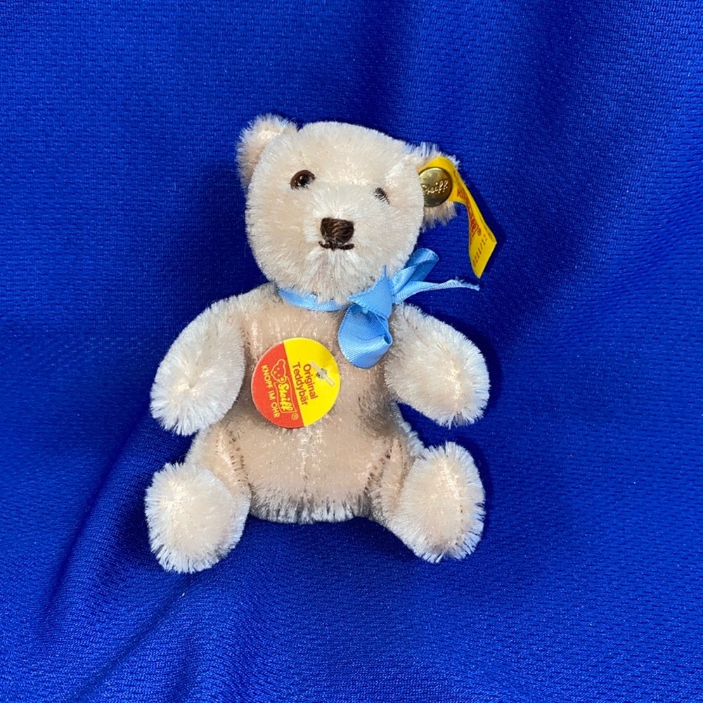 STEIFF Teddy Bear 0211/12 New condition